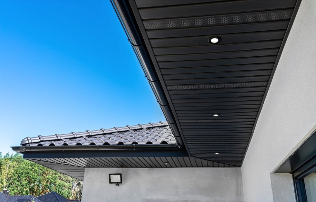 Selecting the Best Commercial Outdoor Lighting Suitable for Both Business and Residential Spaces